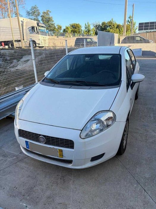 Fiat Punto Branco