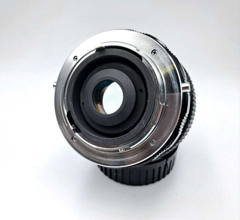 Auto Seimar MC 1:2.8 f=28mm Olympus OM