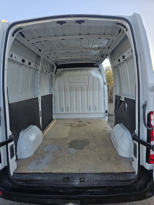 Nissan nv 400  2018