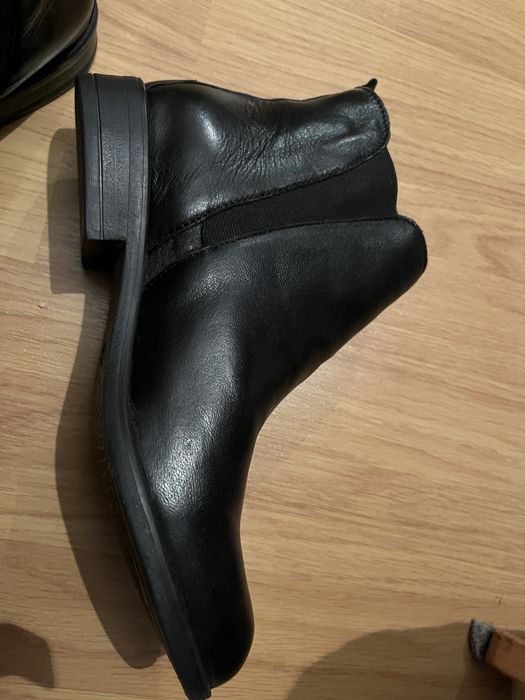 Buty skorzane r. 38/39 firma Bata