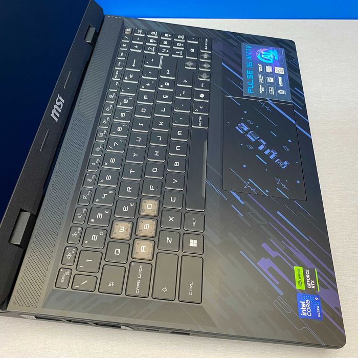 MSI Pulse 16 AI C1VGKG - 16" QHD 2K 240Hz (Ultra 9 185H/32GB/RTX 4070)
