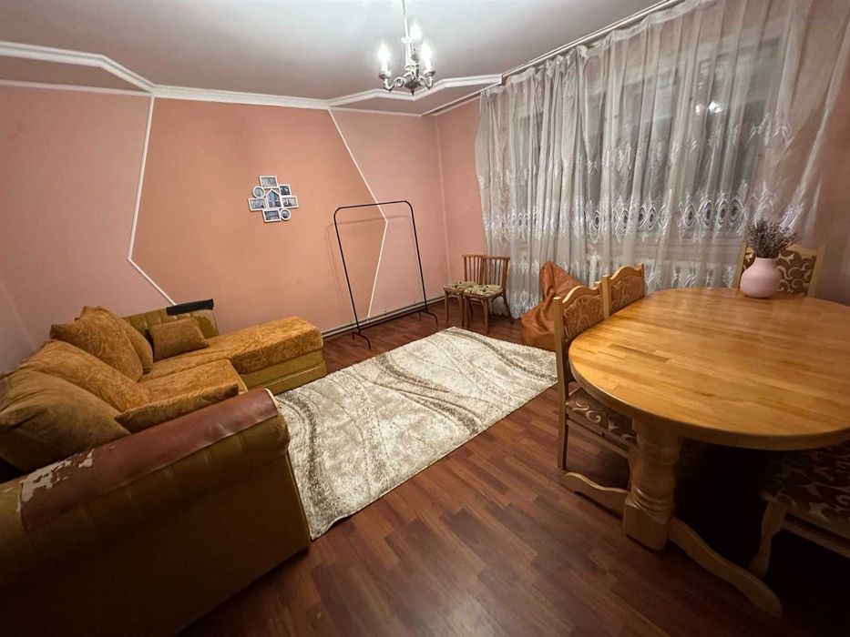 Продається одноповерховий будинок з великою земельною ділянкою