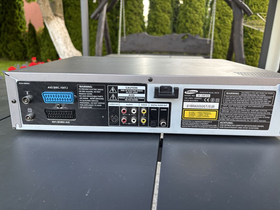 Magnetowid VHS DVD combo Samsung SV-DVD1EA