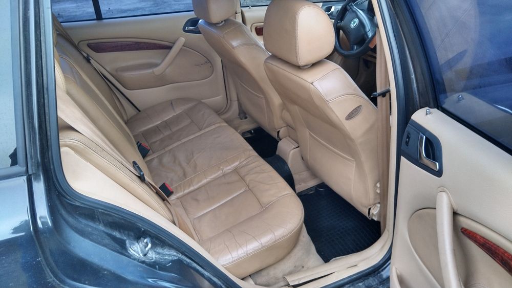 Skoda Oktavia Tour 1.8 турбо 20v бензин