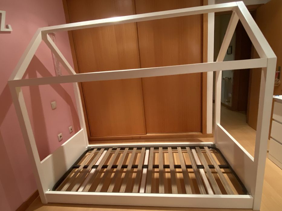 Cama montessoriana
