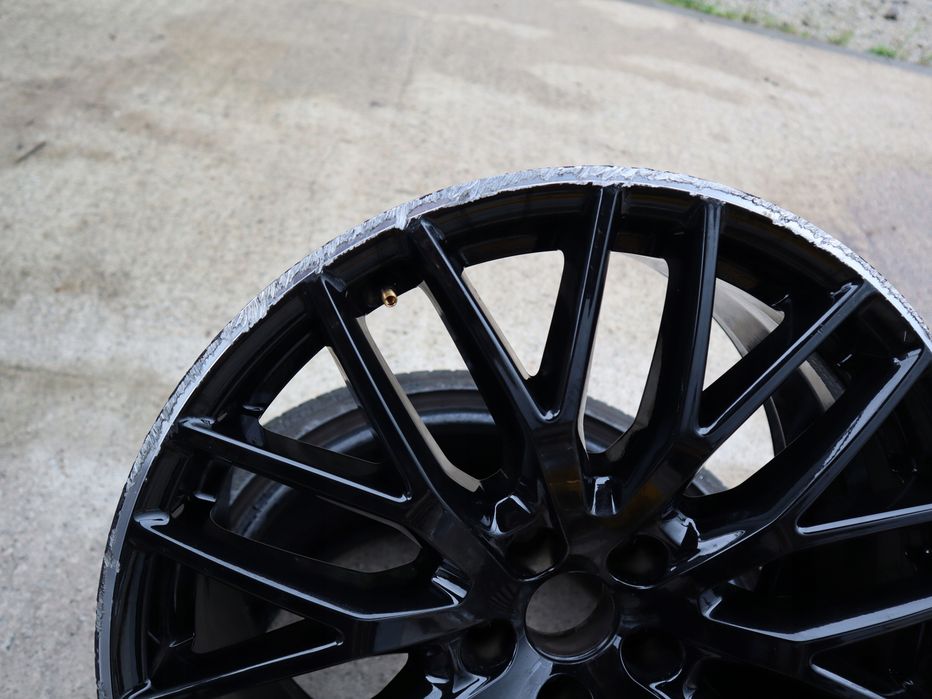 felga aluminiowa audi oe q7 sq7 9.0 x 20 5x112 et 28