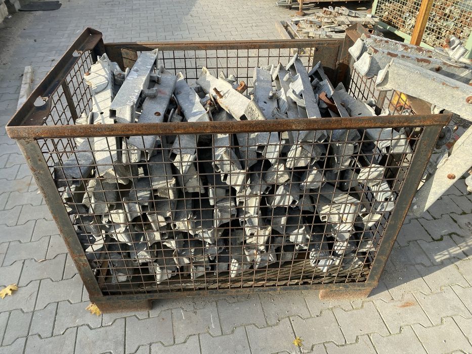 Szalunki ścienne Hunnebeck 199m2