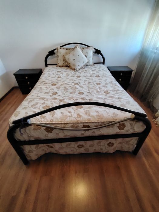 Mobília preta casal