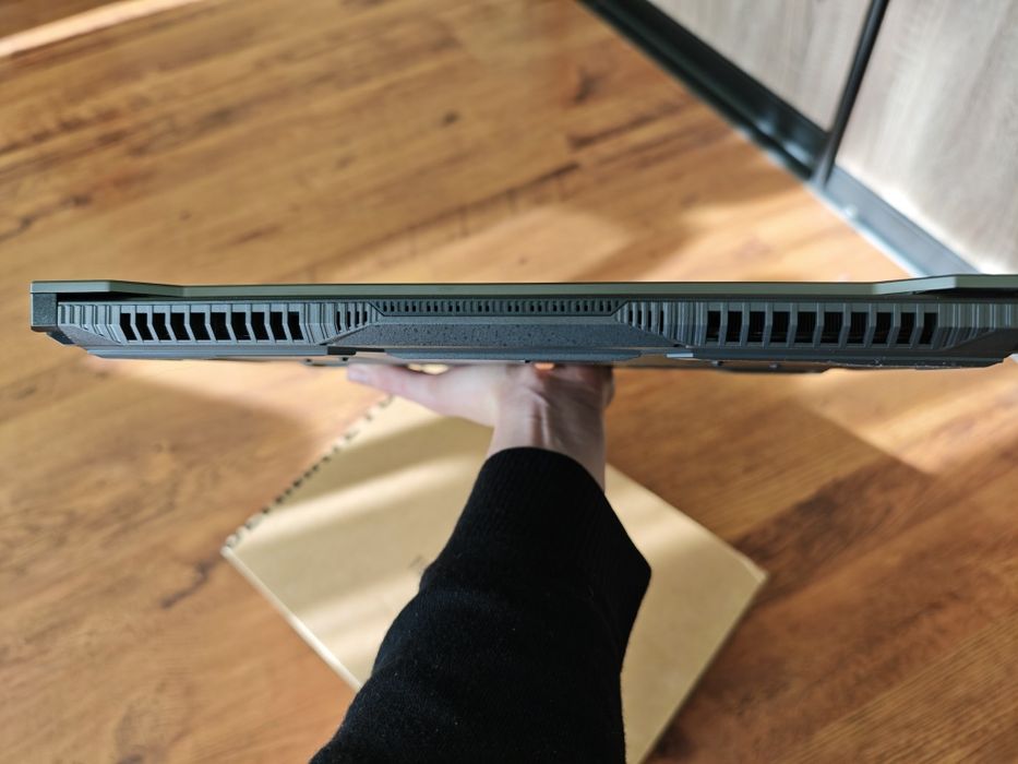 Asus tuf gaming a15 (FA507) R5/RTX4060/16/512