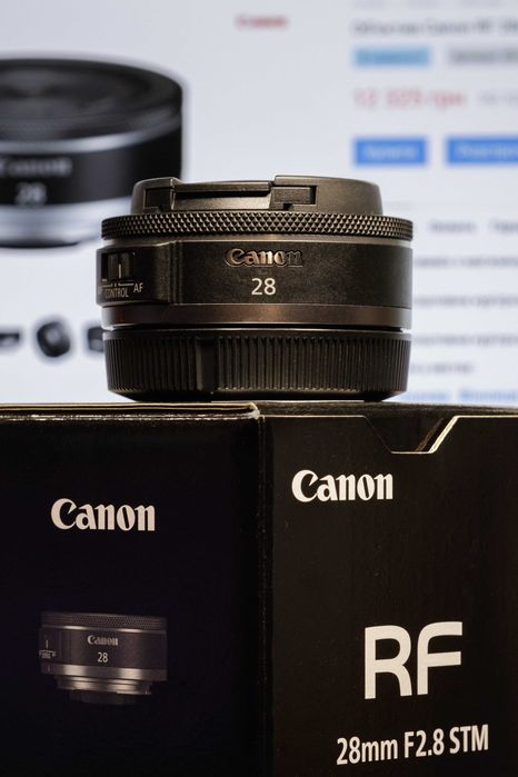 Canon RF 28mm f/2.8