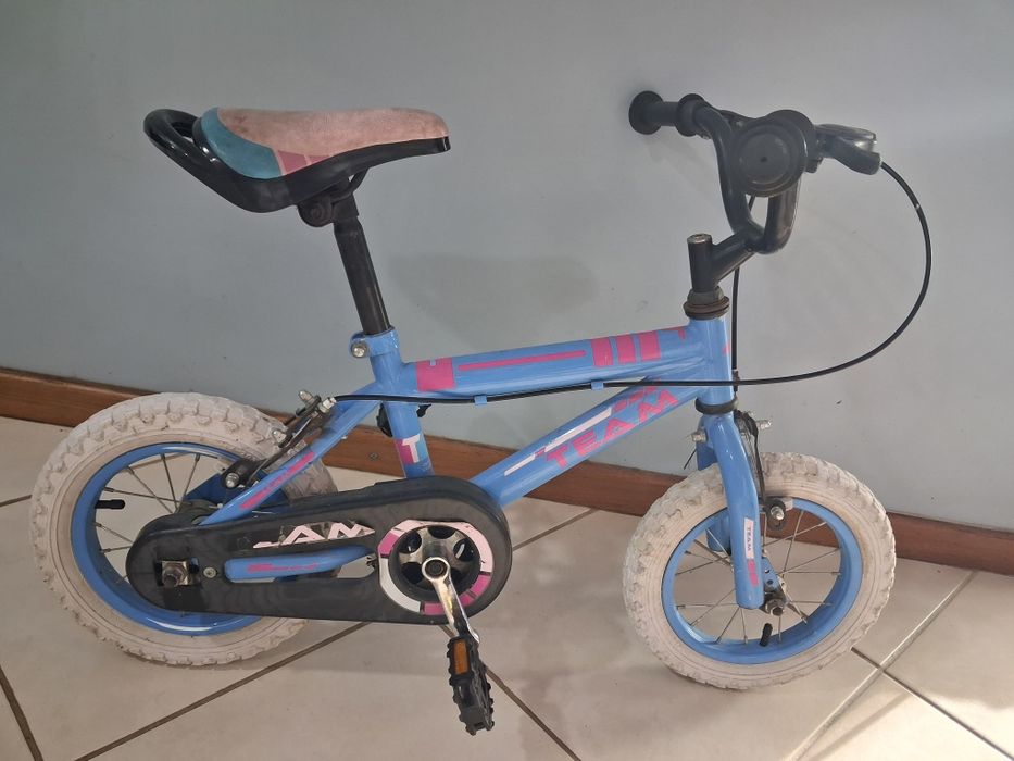 Bicicleta menina