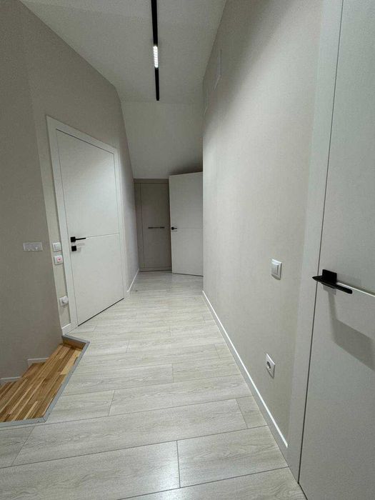 Дуплекс з ремонтом, меблями та геніальним функціоналом