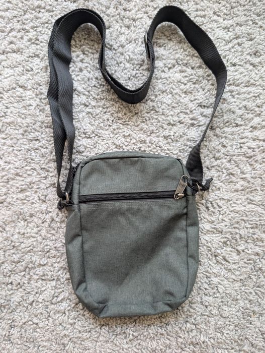 Сумочка/барсетка eastpak