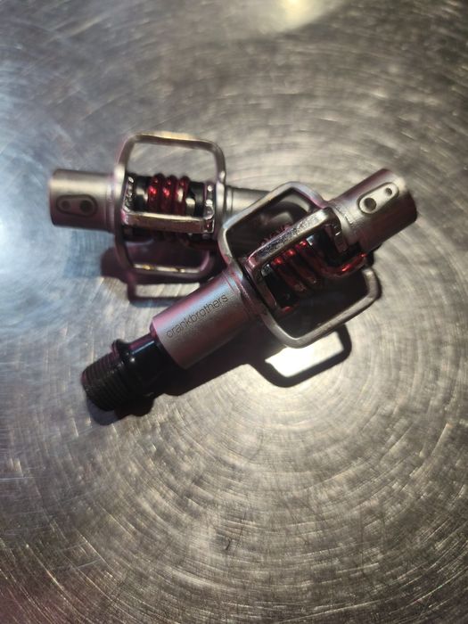 Pedais crankbrothers egg beater 1