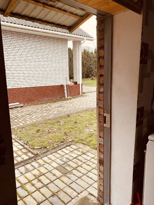 Здається частина будинку на Старому Місті.