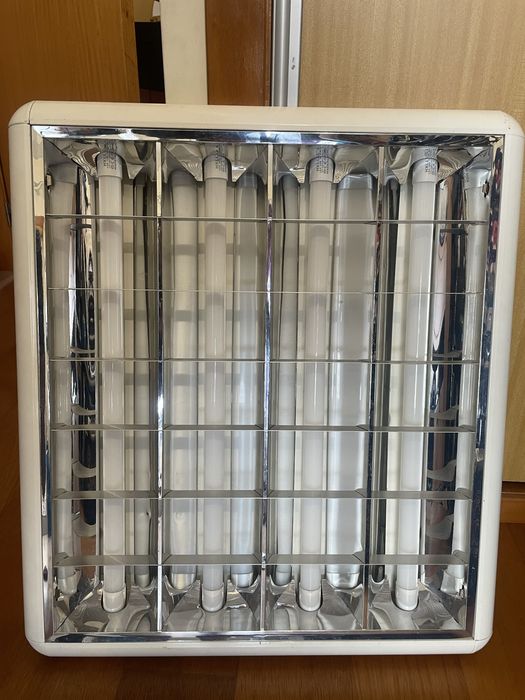 Armadura com lampadas led