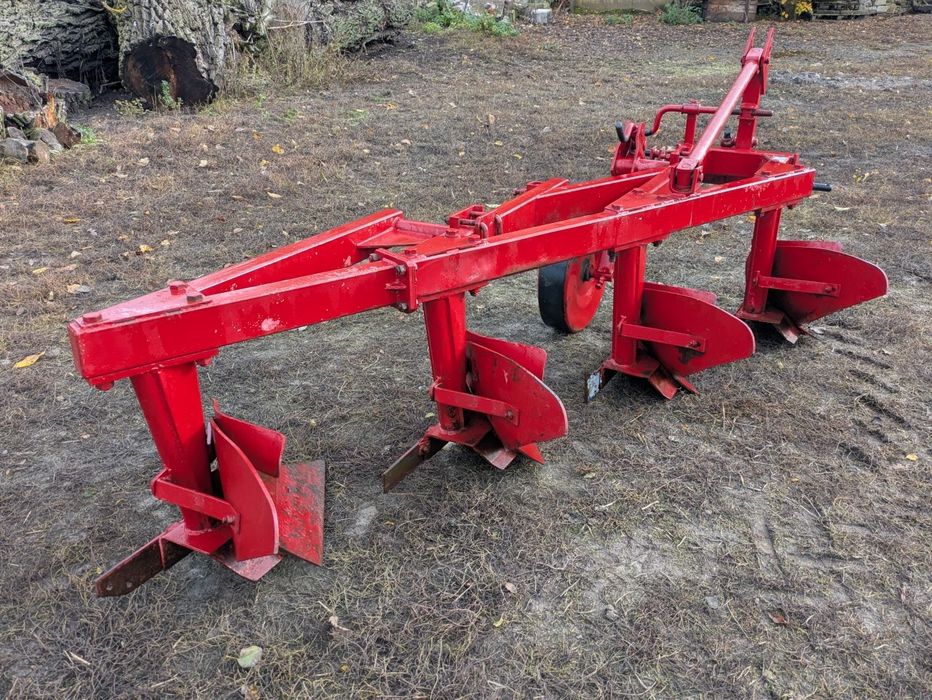 Pług Lechia 3+1 typu Grudziądz 2001 rok