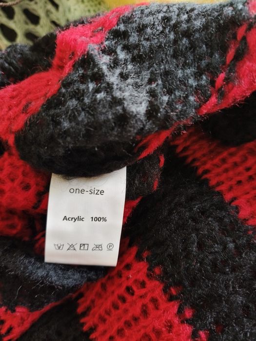 Sweter hipsterski sweterek tunika z dziurami, oversize