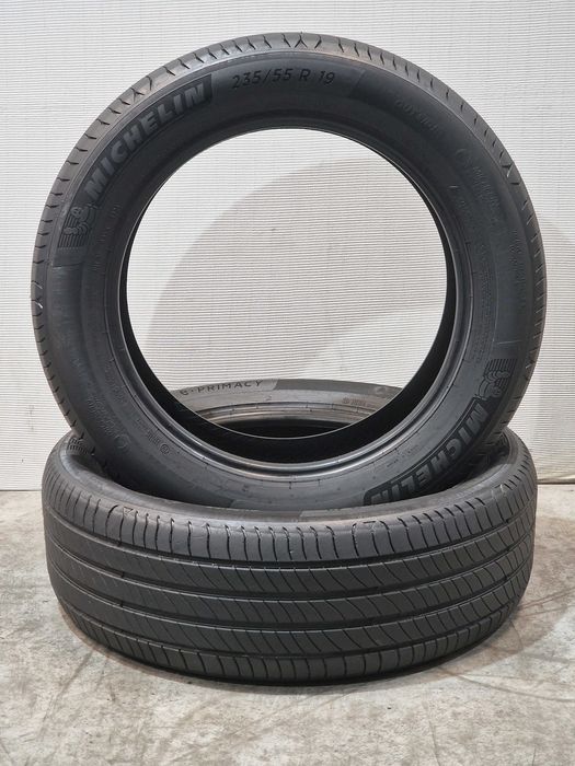 2 Pneus 235/55R19 MICHELIN Semi Novos