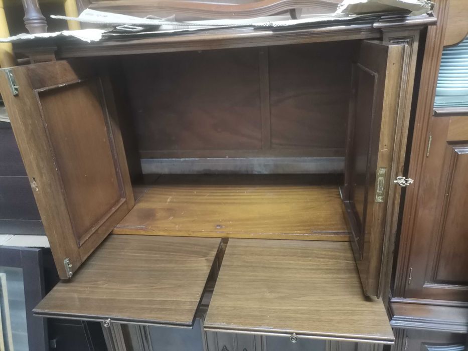 Móvel Bar TV, Nogueira Vintage