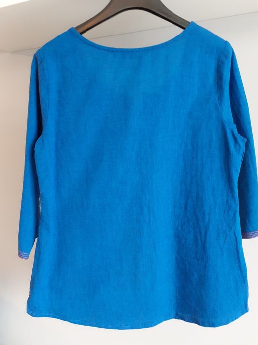 Efektowna bluzka w rozm M kobaltowa haft