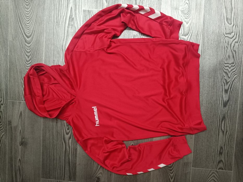 Спортивна кофта Hummel з капюшоном