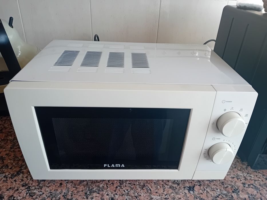 Microondas  Flama.