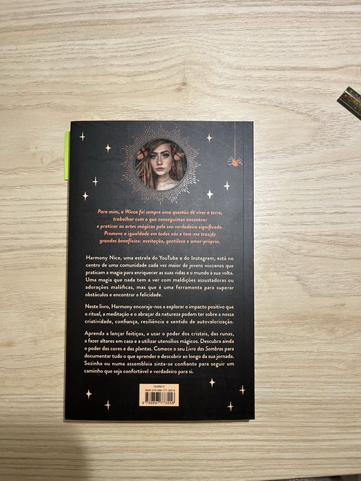 Wicca UM GUIA MODERNO DE BRUXARIA E MAGIA