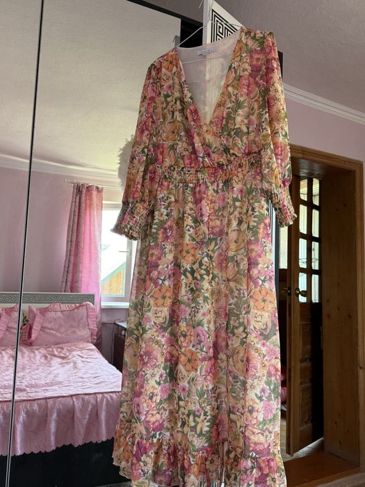 Довга сукня квітковий принт