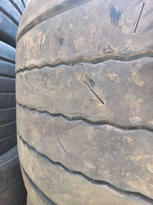 Шини MEGA  435/50R19.5  причіп БУ з Європи 9–13 мм 2022–2023 Continental  Київ Доставка Нова Пошта САТ