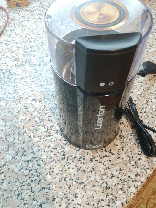 Продам   Кавомолку..