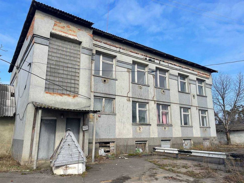 Оренда приміщень за адресою: м. Здолбунів, вул.8 Березня, 27а