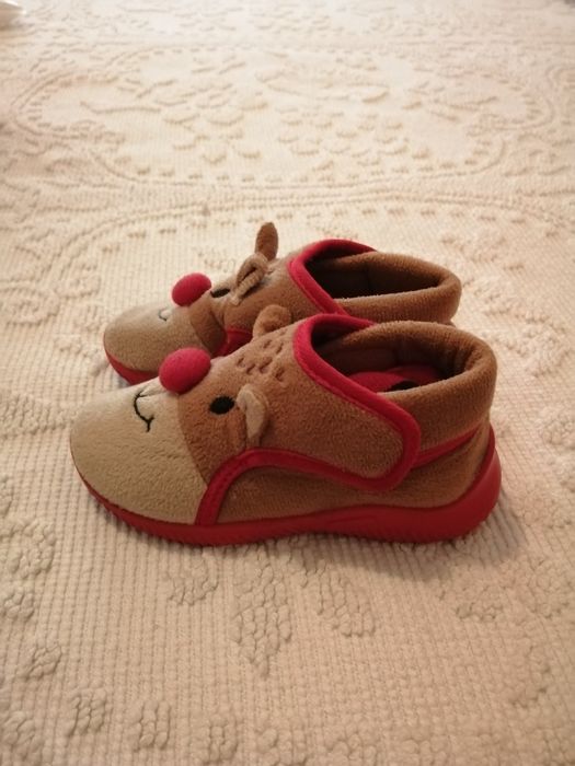 Pantufas tamanho 27