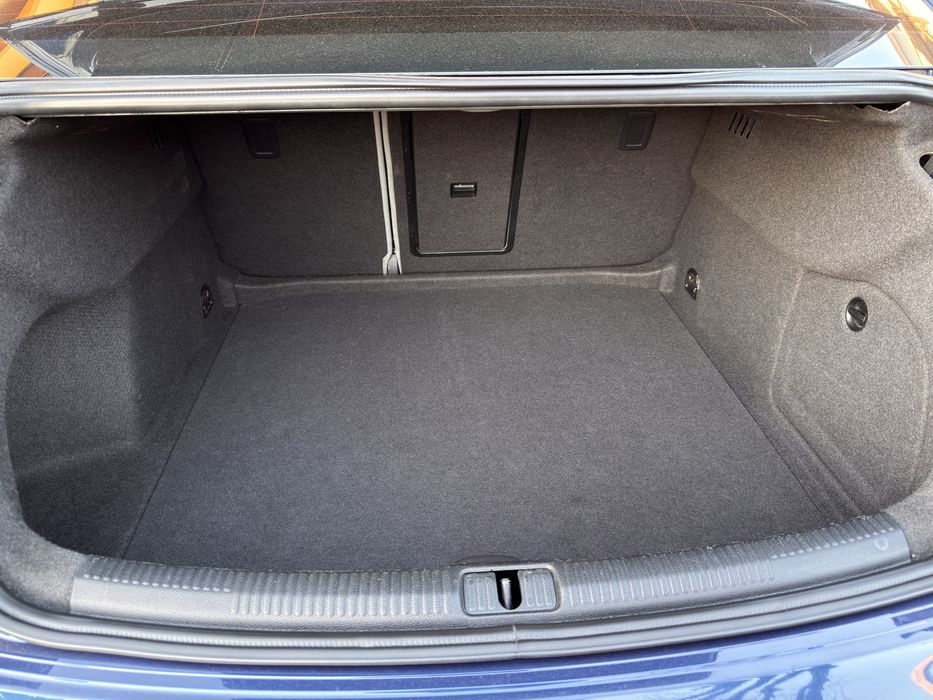 Audi A3 дизель 2.0