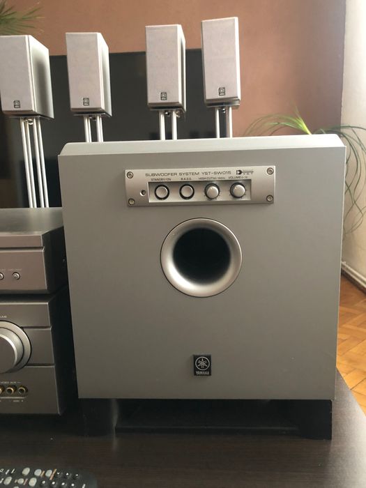 Wieża Yamacha amplituner + CD + kino domowe