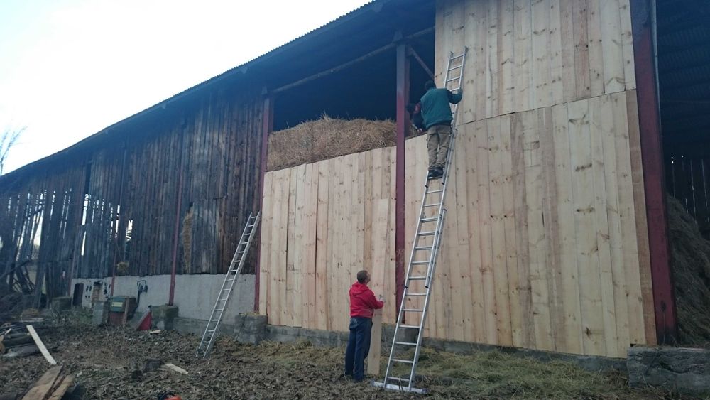 Darmowa rozbiórka stodół. stare deski, belki, wymiana