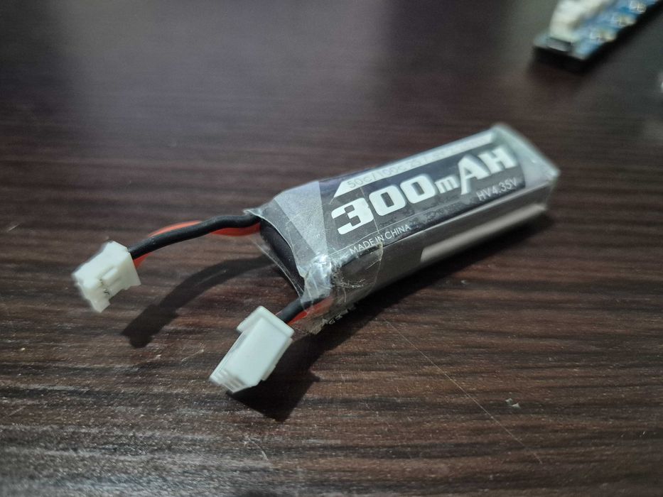 Conjunto de carregadores e baterias lipos para drone FPV