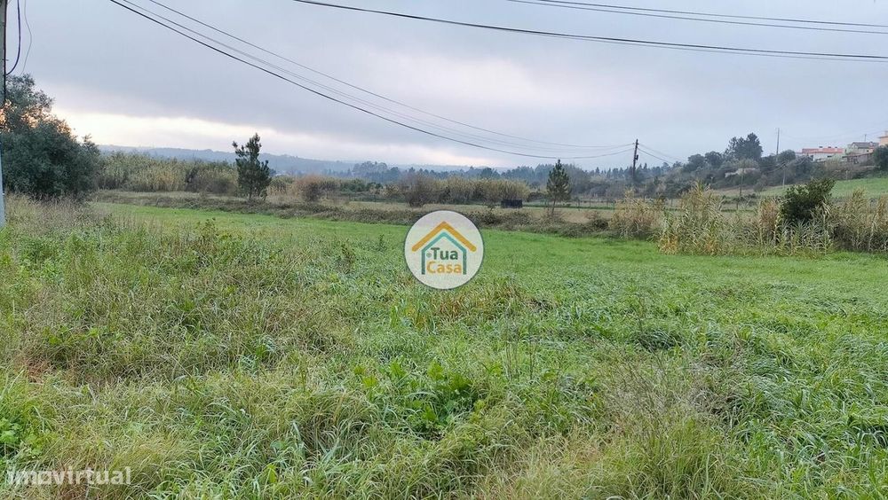 Terreno Rústico com Viabilidade de Construção