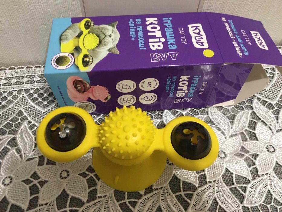 Іграшка для котів спінер на присосці