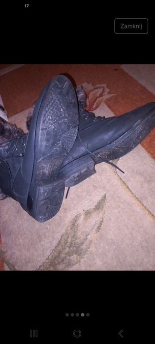 Buty wykonane z prawdziwej skóry.