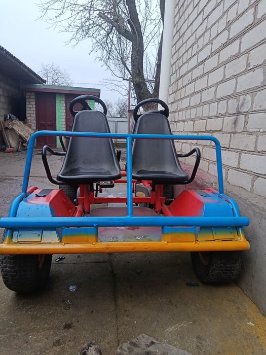 Продам економ  машину..