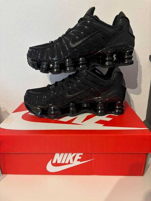 Nike Shox TL Czarny r.39