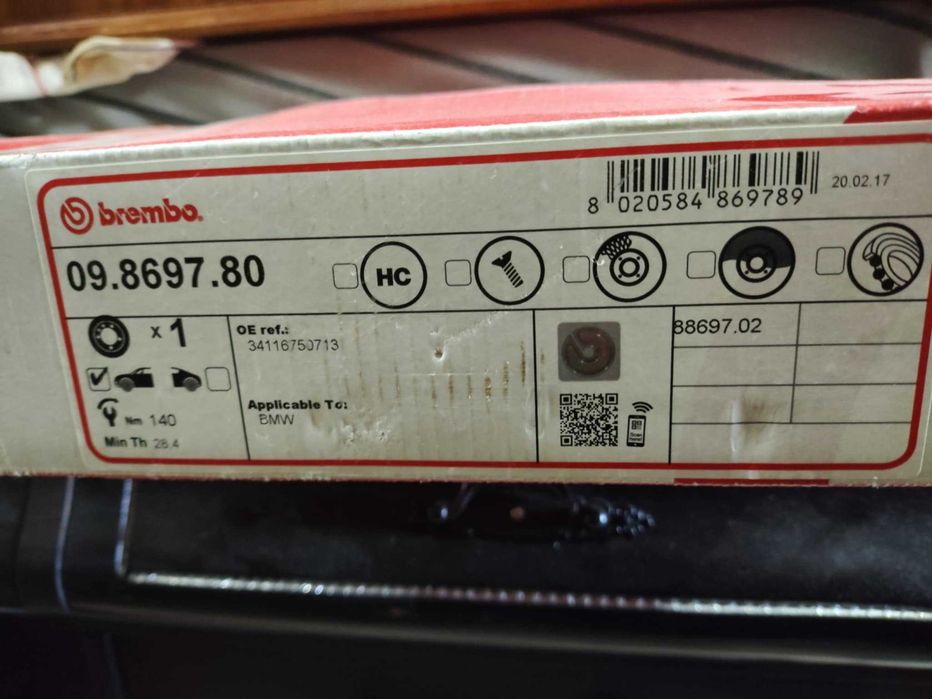 Peças BMW X5 E53 radiador,intercooler, discos travao novos na caixa