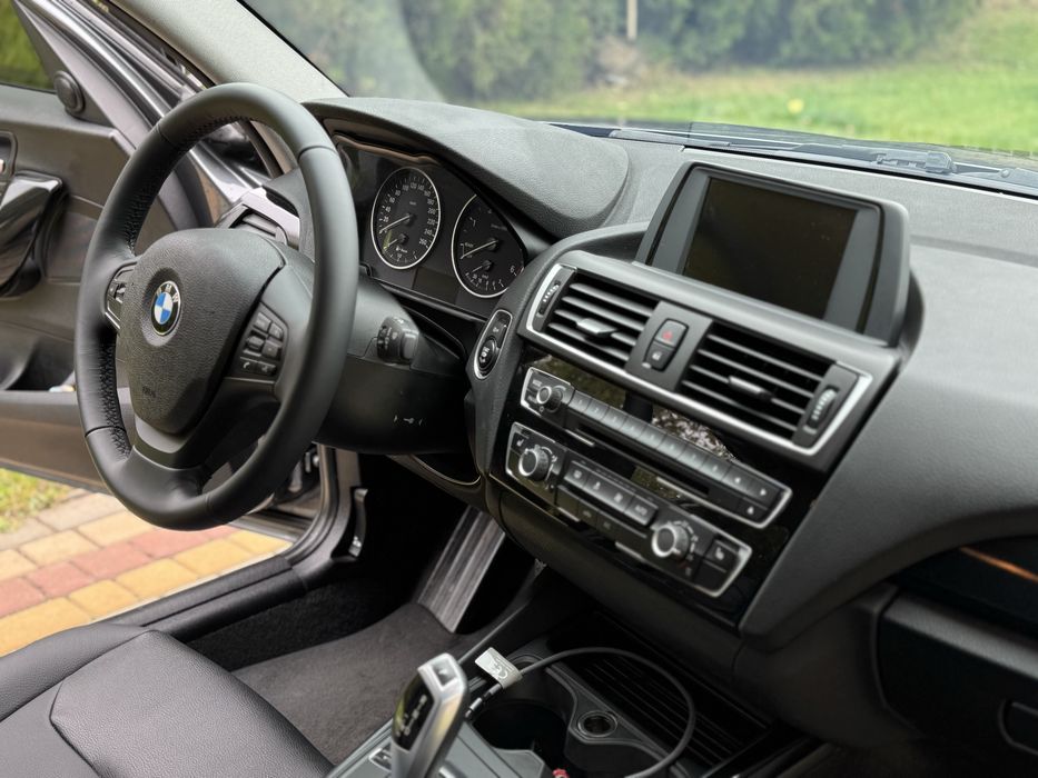 Продам  BMW 118D