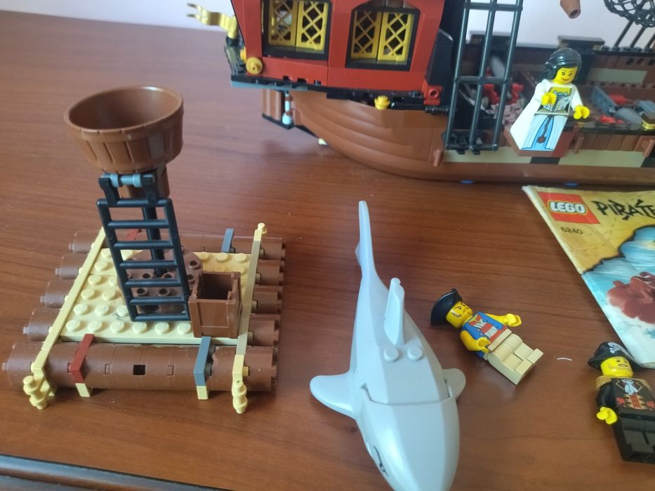 LEGO 6243 pirates perła Czarnobrodego statek piracki. Plus tratwa