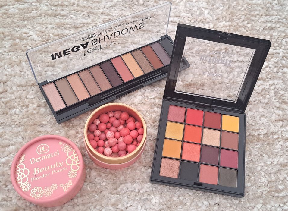 Maquilhagem em ótimo estado