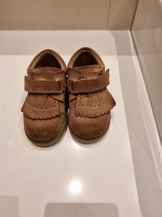 Botas Carneiras Tamanho 23 novas!