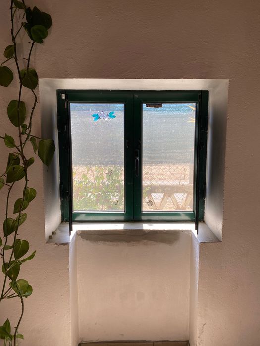 3 Janelas de alumínio em verde! 90 cm altura, 100 cm largura.