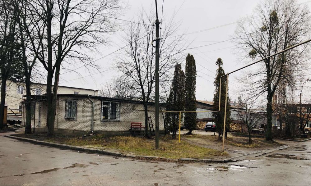 Продається комерційне приміщення