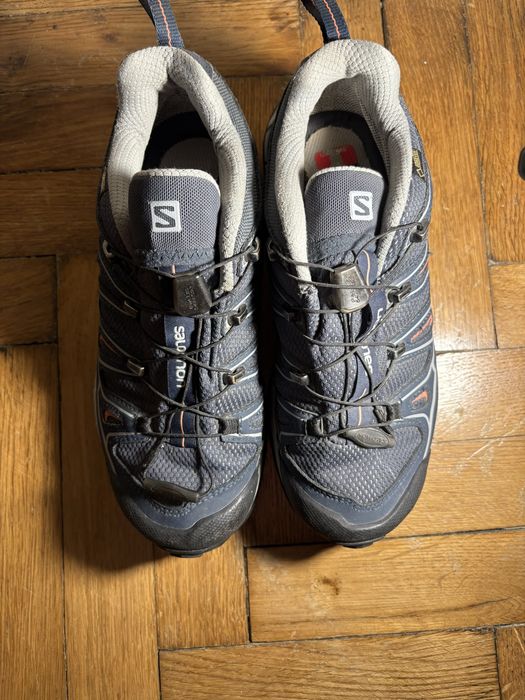 Жіночі Трекінгові кросівки для міста Salomon X Ultra GTX в розмірі 38